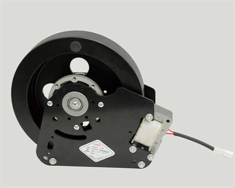 EMS plug-in reluctance